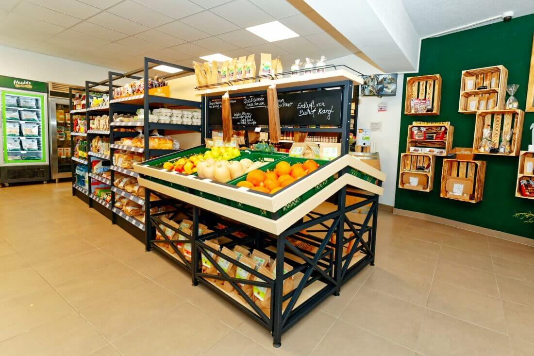 Ladeneinrichtungen für Obst und Gemüseverkauf